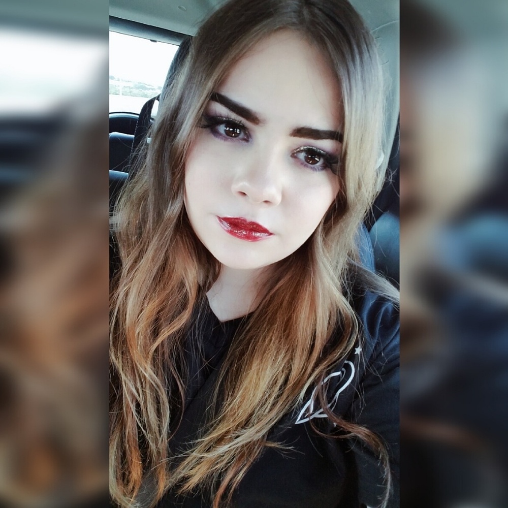 Meet your Posher, Lexi